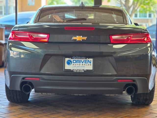 2017 Chevrolet Camaro 2dr Coupe 1LT - 23059802 - 9
