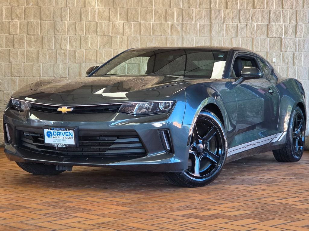 2017 Chevrolet Camaro 2dr Coupe 1LT - 23059802 - 1