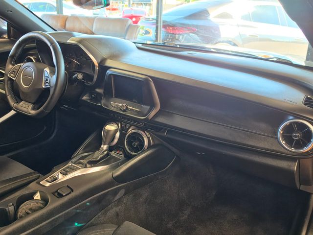 2017 Chevrolet Camaro 2dr Coupe 1LT - 23059802 - 20