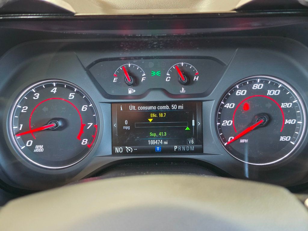 2017 Chevrolet Camaro 2dr Coupe 1LT - 23059802 - 22