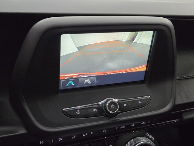 2017 Chevrolet Camaro 2dr Coupe 1LT - 22952403 - 15