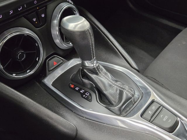 2017 Chevrolet Camaro 2dr Coupe 1LT - 22952403 - 16