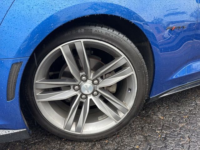 2017 Chevrolet Camaro 2dr Coupe 1LT - 23021283 - 1