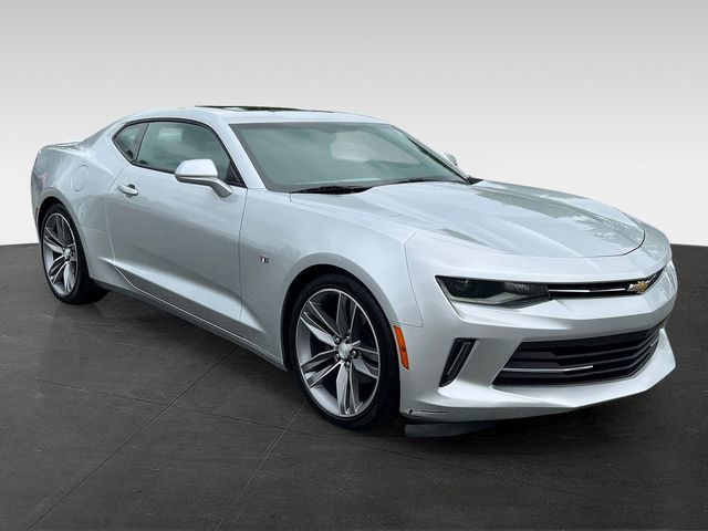 2017 Chevrolet Camaro 2dr Coupe 1LT - 23024609 - 6