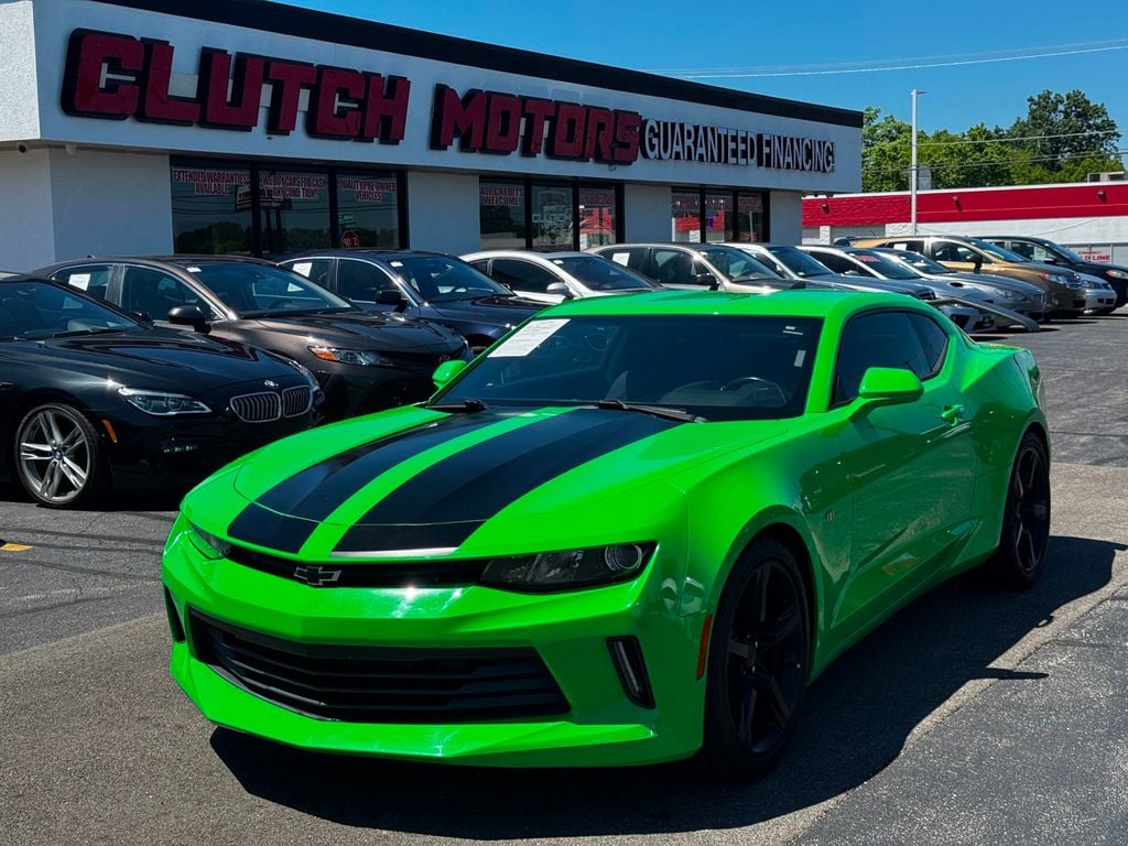 2017 Chevrolet Camaro 2dr Coupe 1LT - 23039752 | Video 1