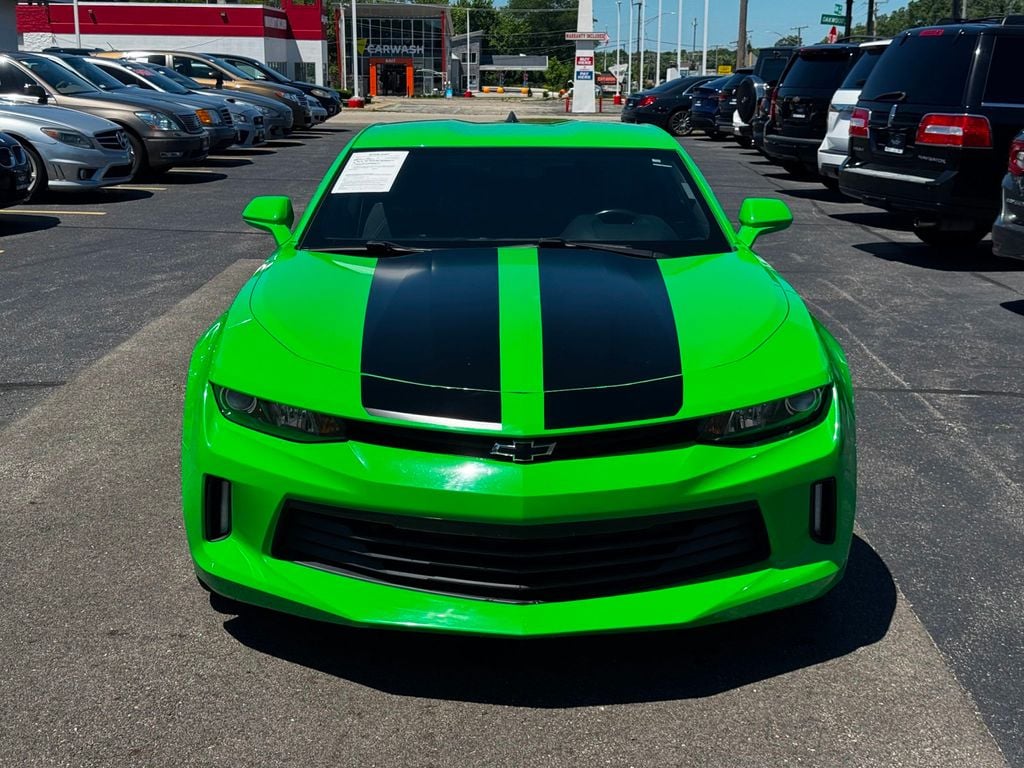 2017 Chevrolet Camaro 2dr Coupe 1LT - 23039752 - 1