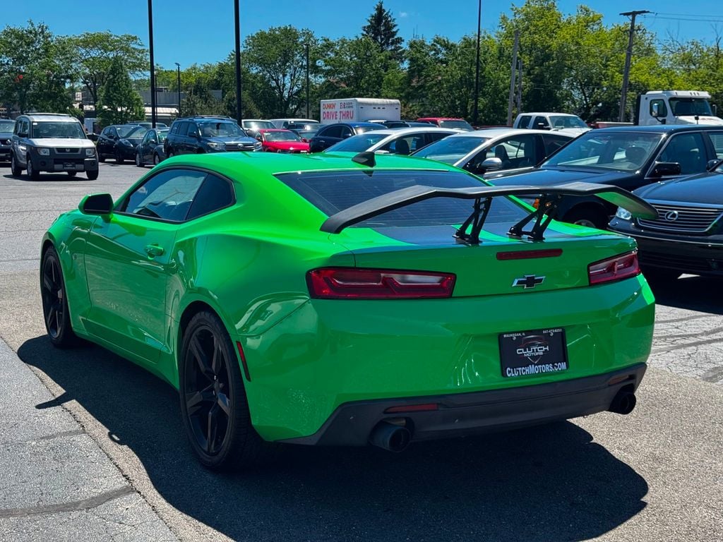 2017 Chevrolet Camaro 2dr Coupe 1LT - 23039752 - 7