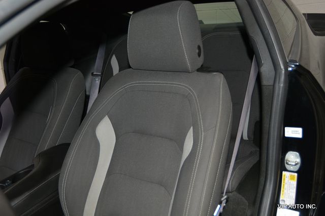 2017 Chevrolet Camaro 2dr Coupe 1LT - 23047400 - 10