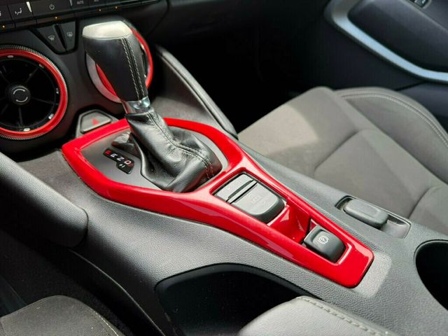2017 Chevrolet Camaro 2dr Coupe 1LT - 23025019 - 25