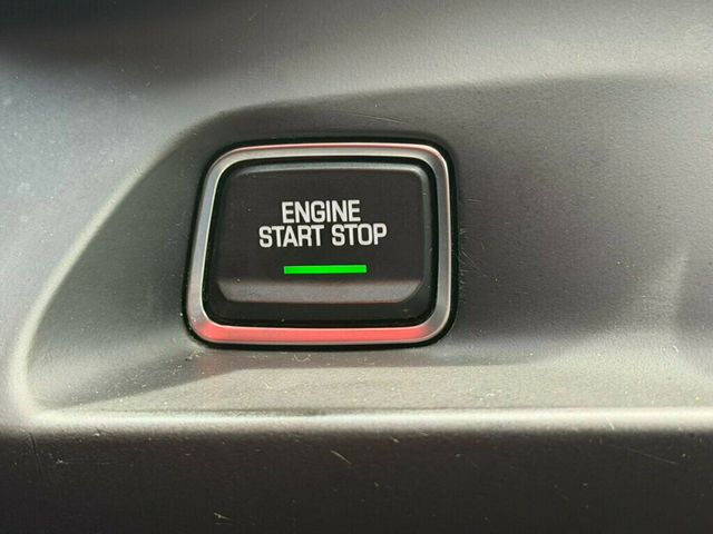 2017 Chevrolet Camaro 2dr Coupe 1LT - 23025019 - 26