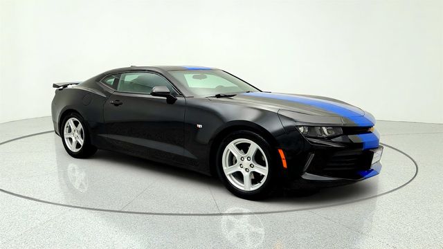 2017 Chevrolet Camaro 2dr Coupe 1LT w/ 3.6L V6 Engine & Remote Vehicle Starter System - 23033690 - 2