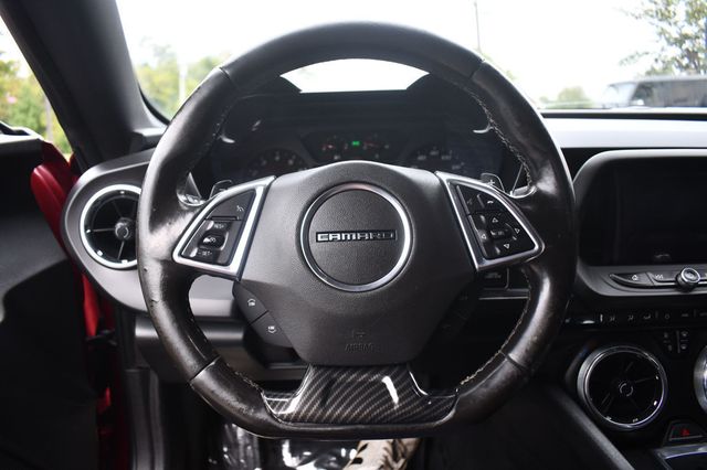 2017 Chevrolet Camaro 2dr Coupe 2LT - 23038220 - 16
