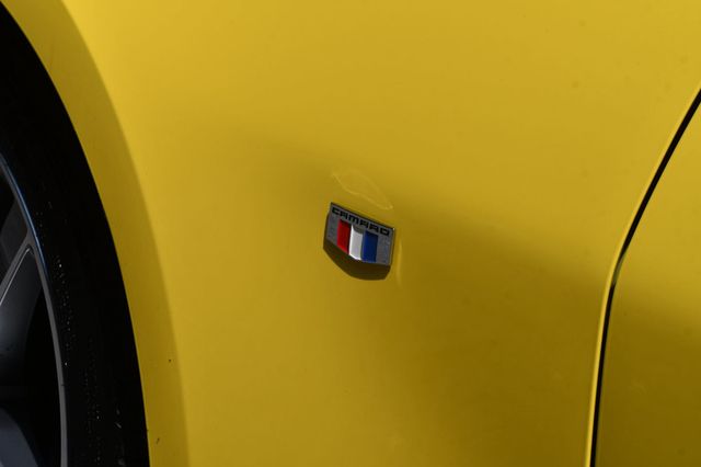 2017 Chevrolet Camaro 2dr Coupe 2LT - 23072959 - 17