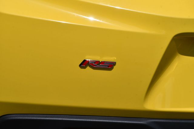 2017 Chevrolet Camaro 2dr Coupe 2LT - 23072959 - 18