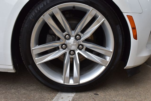 2017 Chevrolet Camaro 2dr Coupe 2LT - 22967214 - 10