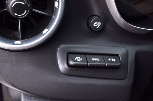 2017 Chevrolet Camaro 2dr Coupe 2LT - 22967214 - 39