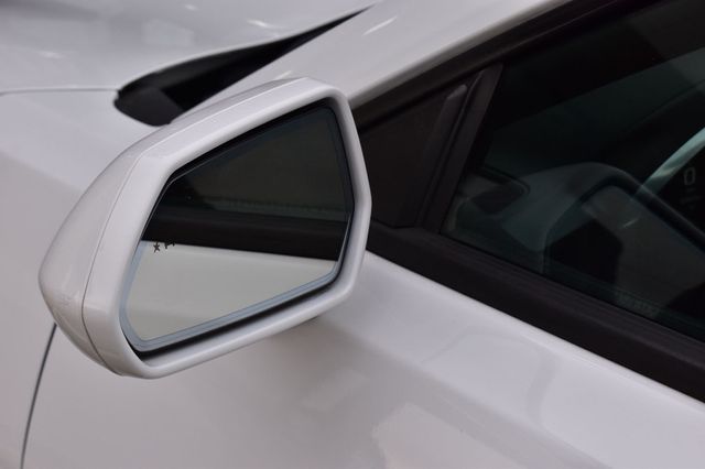 2017 Chevrolet Camaro 2dr Coupe 2LT - 22967214 - 45