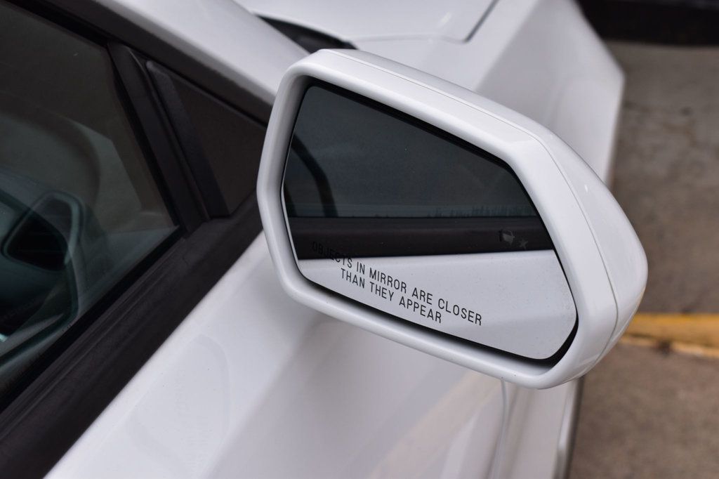 2017 Chevrolet Camaro 2dr Coupe 2LT - 22967214 - 48