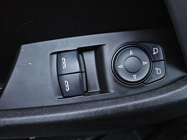 2017 Chevrolet Camaro 2dr Coupe 2LT - 22991693 - 15