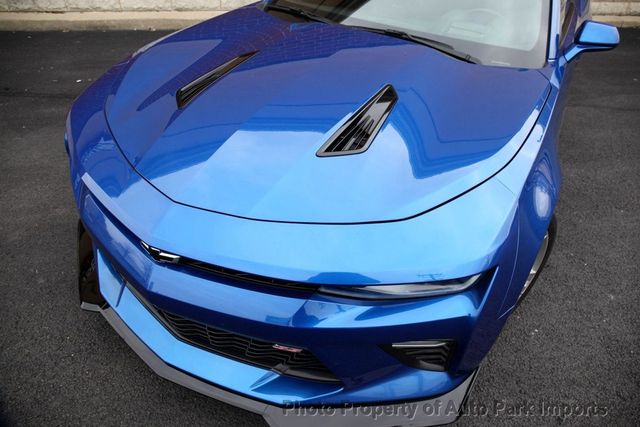 2017 Chevrolet Camaro 2dr Coupe 2SS - 22955327 - 9