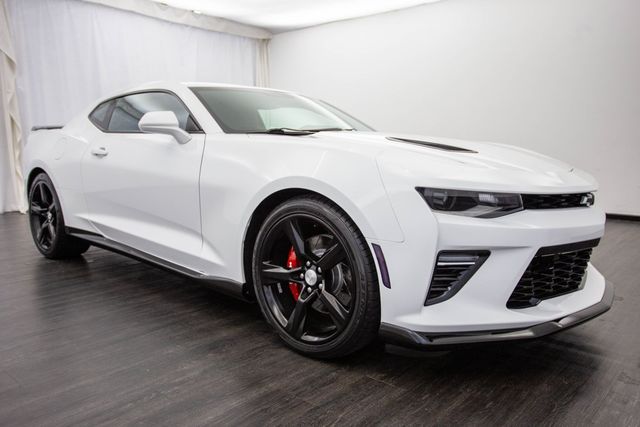 2017 Chevrolet Camaro 2dr Coupe 2SS - 22385181 - 23