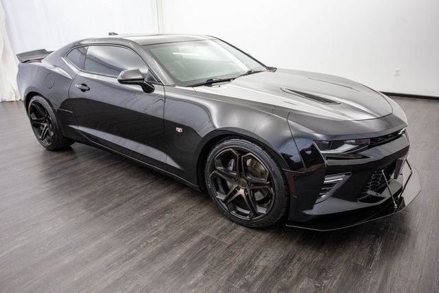 2017 Chevrolet Camaro 2dr Coupe 2SS - 22457487 - 1