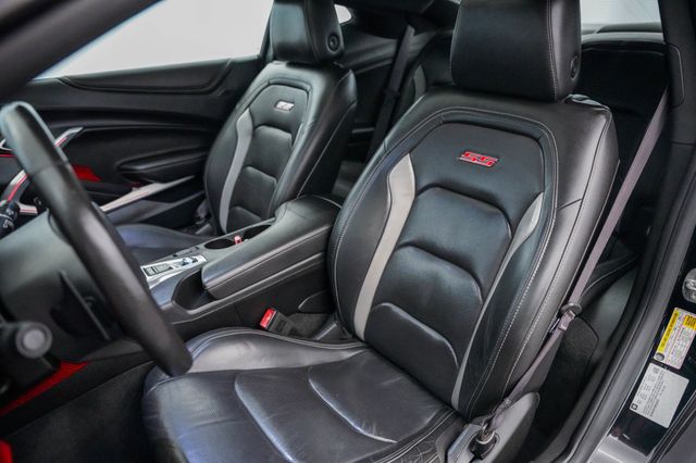 2017 Chevrolet Camaro 2dr Coupe 2SS - 23031852 - 18