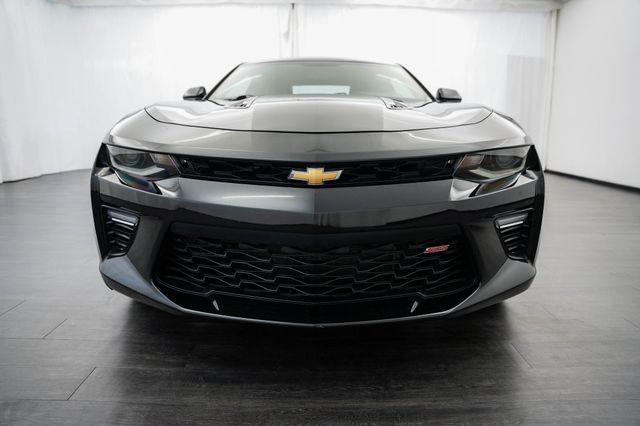 2017 Chevrolet Camaro 2dr Coupe 2SS - 23031852 - 31
