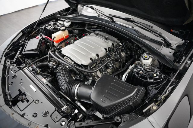 2017 Chevrolet Camaro 2dr Coupe 2SS - 23031852 - 38