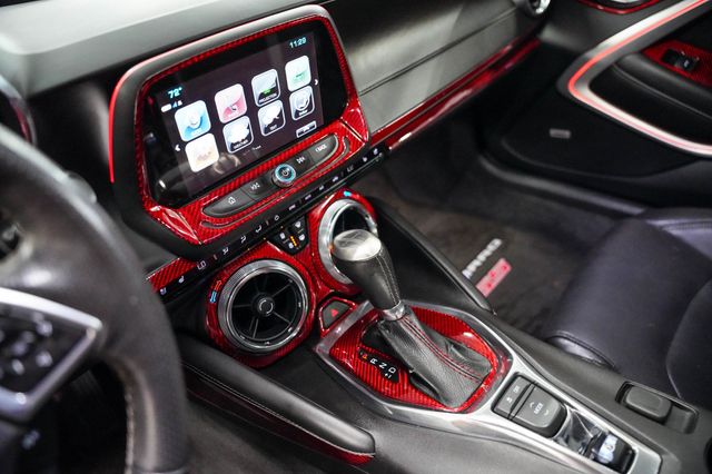 2017 Chevrolet Camaro 2dr Coupe 2SS - 23031852 - 6