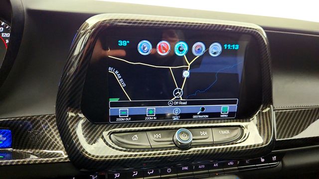 2017 Chevrolet Camaro 2dr Coupe 2SS - 22970665 - 17