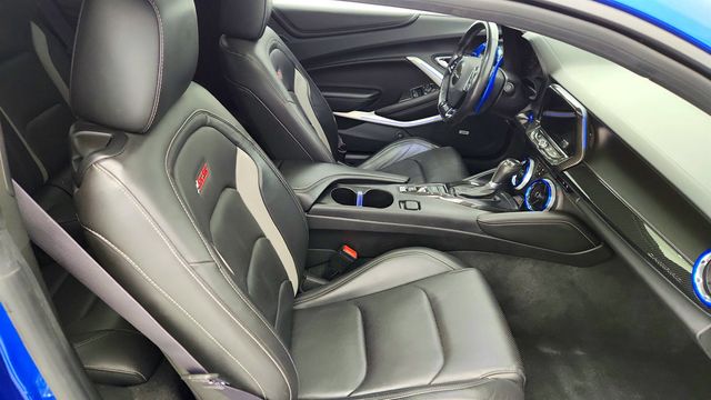 2017 Chevrolet Camaro 2dr Coupe 2SS - 22970665 - 22
