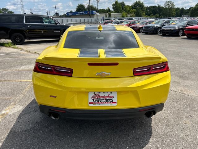 2017 Chevrolet Camaro 2dr Coupe LT w/1LT - 23049919 - 4