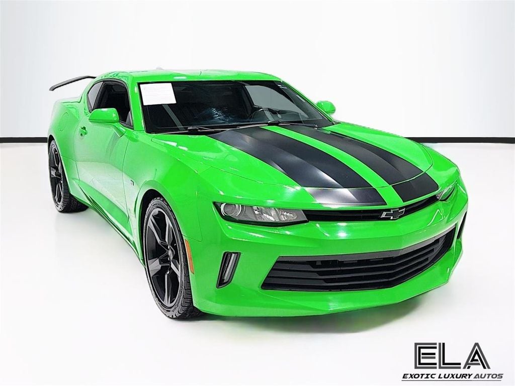 2017 Chevrolet Camaro 2dr Coupe LT w/1LT - 23009951 - 1
