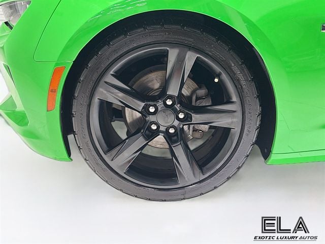 2017 Chevrolet Camaro 2dr Coupe LT w/1LT - 23009951 - 30