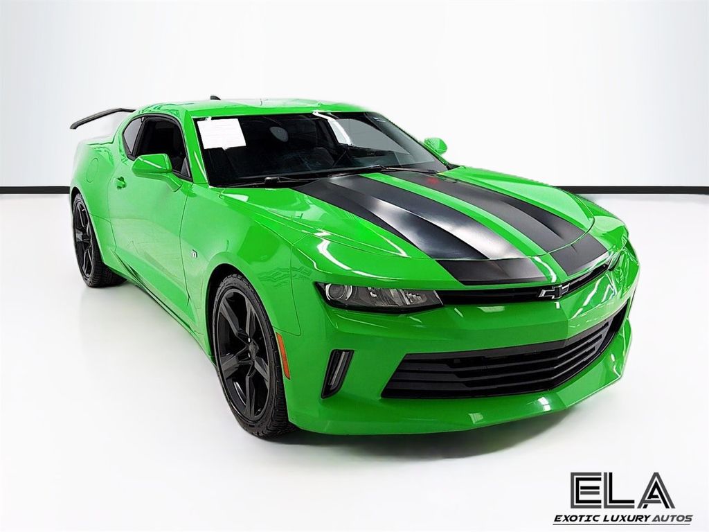2017 Chevrolet Camaro 2dr Coupe LT w/1LT - 23009951 - 37