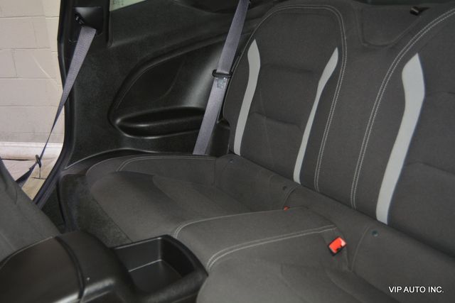 2017 Chevrolet Camaro 2dr Coupe LT w/1LT - 23047400 - 19