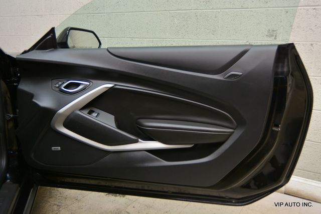 2017 Chevrolet Camaro 2dr Coupe LT w/1LT - 23047400 - 7