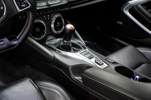 2017 Chevrolet Camaro 2dr Coupe SS w/2SS - 22972707 - 15