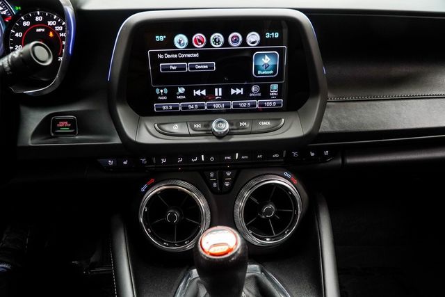 2017 Chevrolet Camaro 2dr Coupe SS w/2SS - 22972707 - 19