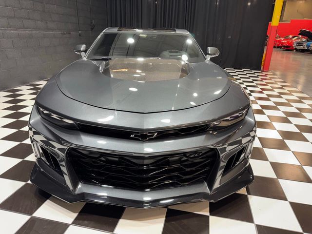 2017 Chevrolet Camaro 2dr Coupe ZL1 - 22881316 - 9