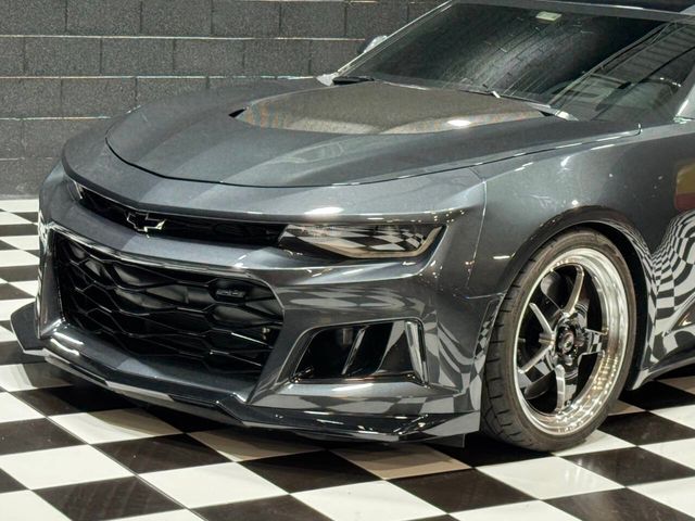 2017 Chevrolet Camaro 2dr Coupe ZL1 - 22881316 - 6