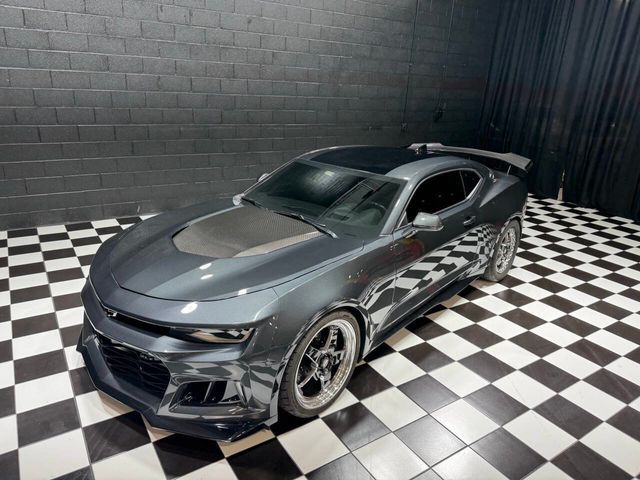 2017 Chevrolet Camaro 2dr Coupe ZL1 - 22881316 - 8