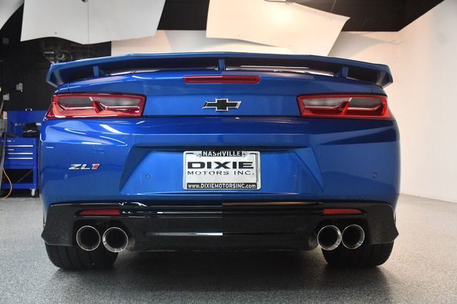 2017 Chevrolet Camaro 2dr Coupe ZL1 - 23075507 - 10