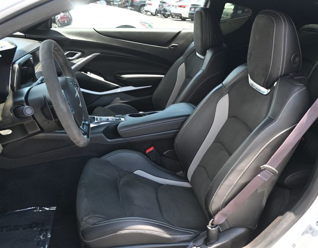 2017 Chevrolet Camaro SS 1LE Track Performance Package - 23051285 - 16