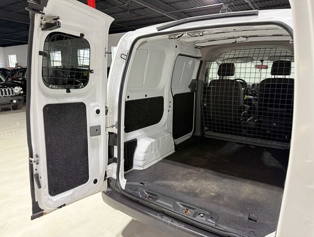 2017 Chevrolet City Express Cargo Van FWD 115" LS - 22948323 - 24