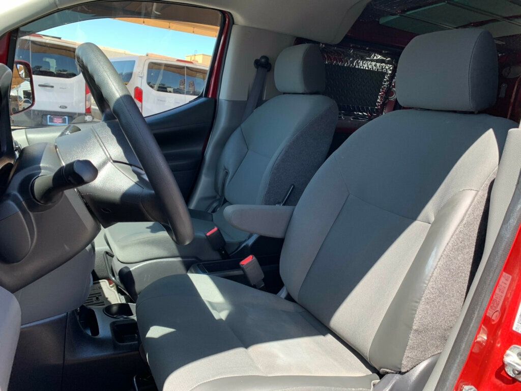2017 Chevrolet City Express Cargo Van FWD 115" LT Low miles - 23009293 - 26