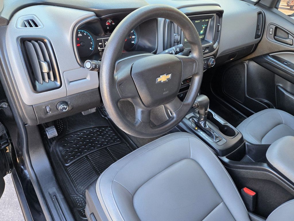 2017 Chevrolet Colorado 2WD Crew Cab 128.3" WT - 22767340 - 7