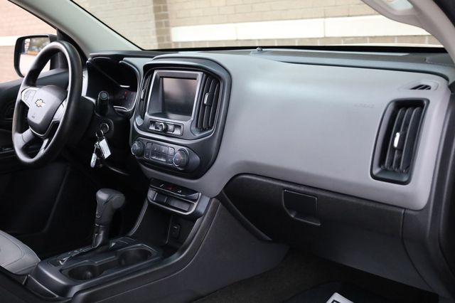 2017 Chevrolet Colorado 2WD Crew Cab 128.3" WT - 22953414 - 22