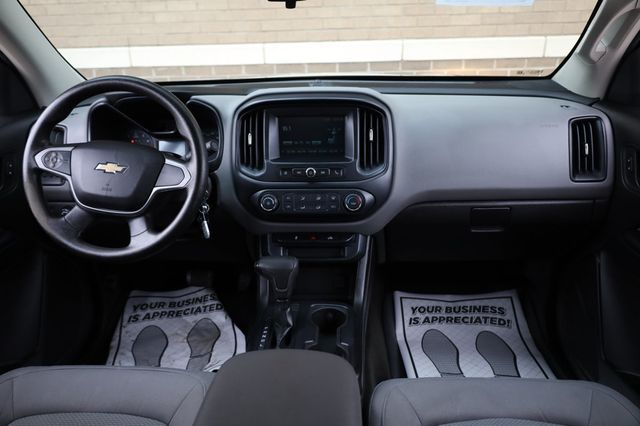 2017 Chevrolet Colorado 2WD Crew Cab 128.3" WT - 22953414 - 23
